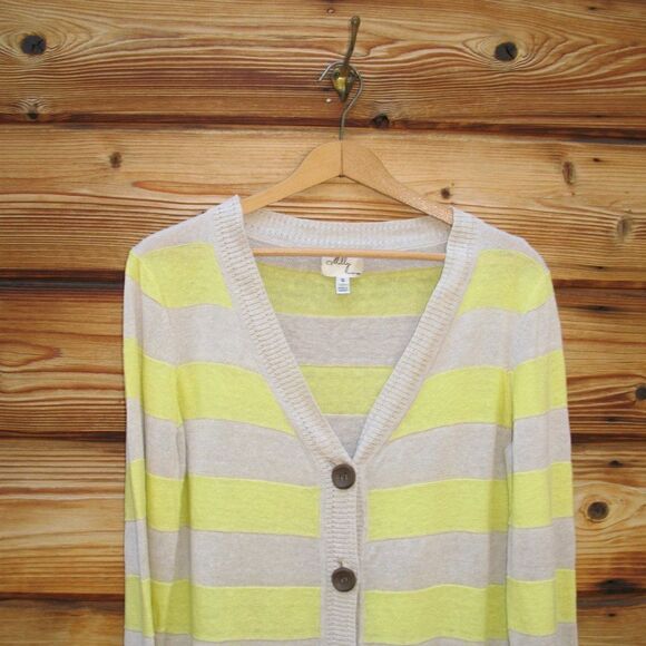 Milly Linen Cardigan - Picture 4 of 9